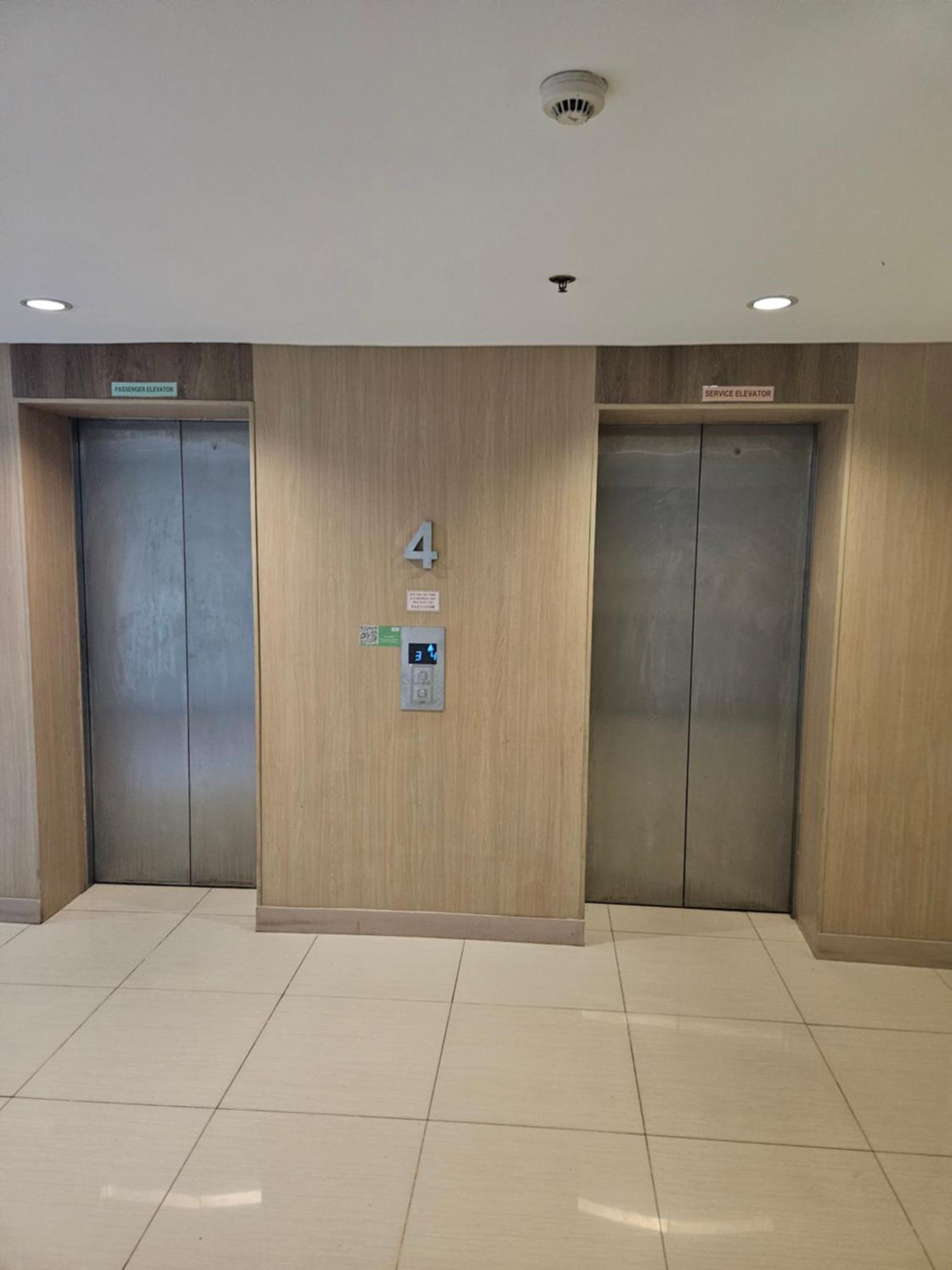 2-Bedroom Boutique City Condo - Newly Renovated! سيبو المظهر الخارجي الصورة